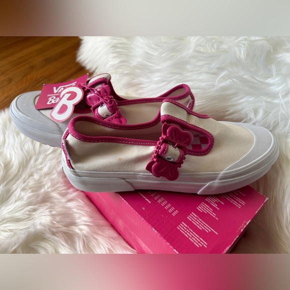 Vans X Barbie Style 93 DX Shoe - Picture 2 of 11
